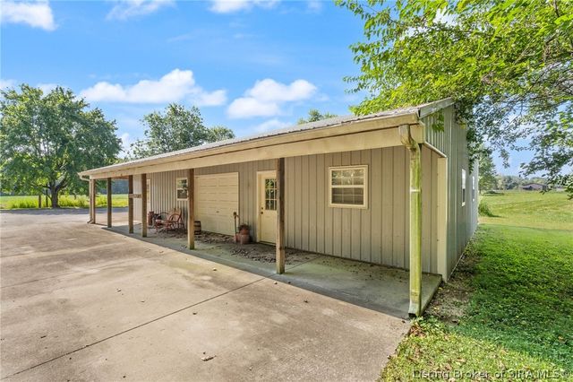 1715 Allentown Road, Sellersburg, IN 47172