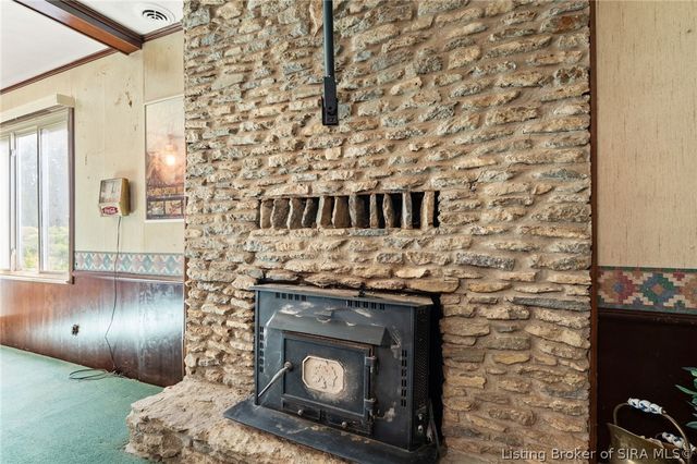 1715 Allentown Road, Sellersburg, IN 47172