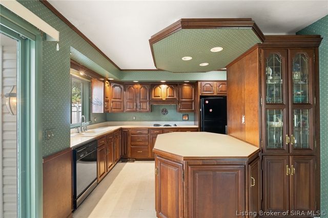 1715 Allentown Road, Sellersburg, IN 47172