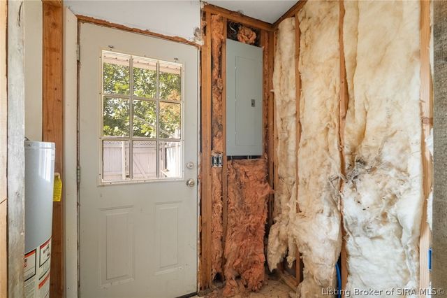 1715 Allentown Road, Sellersburg, IN 47172