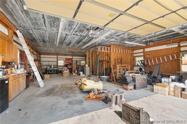 1715 Allentown Road, Sellersburg, IN 47172