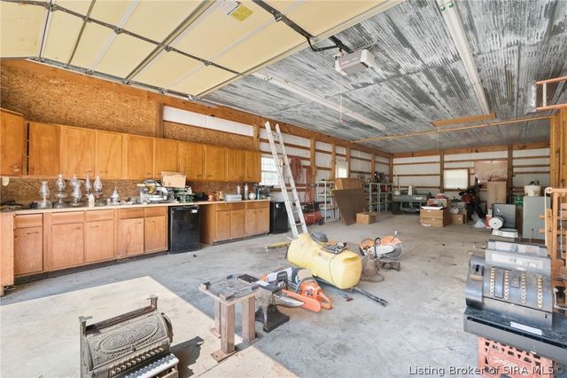 1715 Allentown Road, Sellersburg, IN 47172
