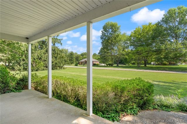 1715 Allentown Road, Sellersburg, IN 47172