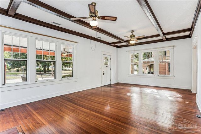 1011 N Reus St, Pensacola, FL 32501