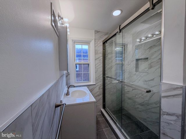 430 WEST RD, Ridley Park, PA 19078