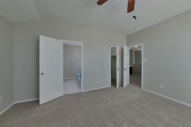 8515 Bartletts Harbor Court, Houston, TX 77040