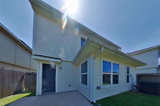 8515 Bartletts Harbor Court, Houston, TX 77040