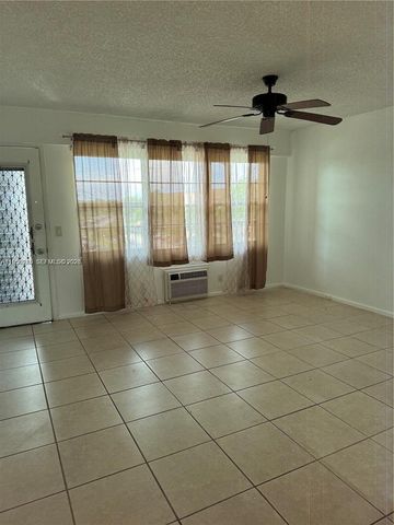 13550 SW 6th Ct 409A, Pembroke Pines, FL 33027