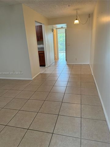 13550 SW 6th Ct 409A, Pembroke Pines, FL 33027