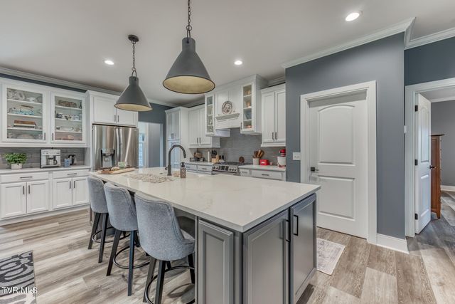 100 Canterbury Place, Bristol, TN 37620