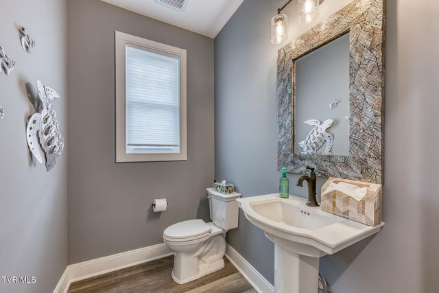 100 Canterbury Place, Bristol, TN 37620