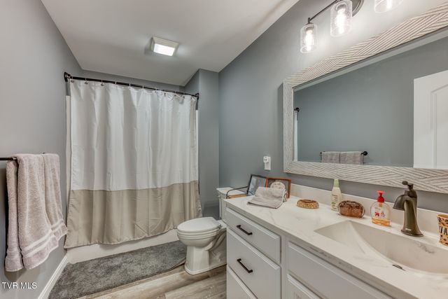 100 Canterbury Place, Bristol, TN 37620