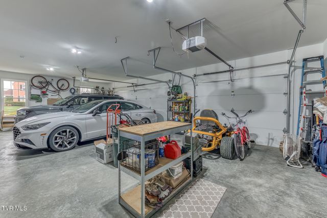 100 Canterbury Place, Bristol, TN 37620