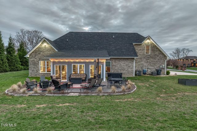 100 Canterbury Place, Bristol, TN 37620