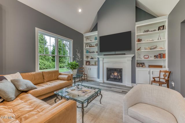 100 Canterbury Place, Bristol, TN 37620