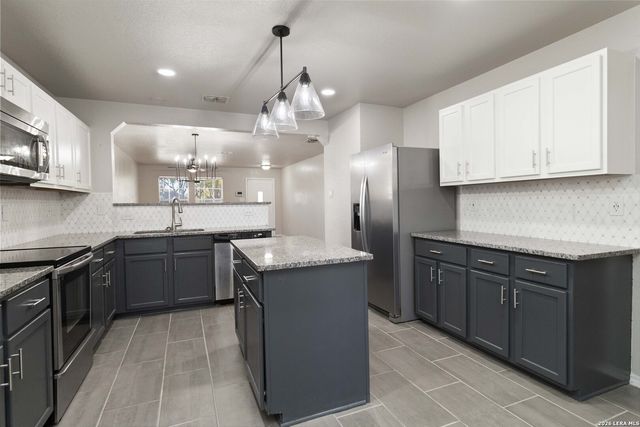 11614 Oak Maple, San Antonio, TX 78254