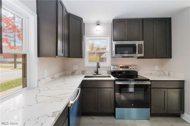 3850 Colony Road, South Euclid, OH 44118