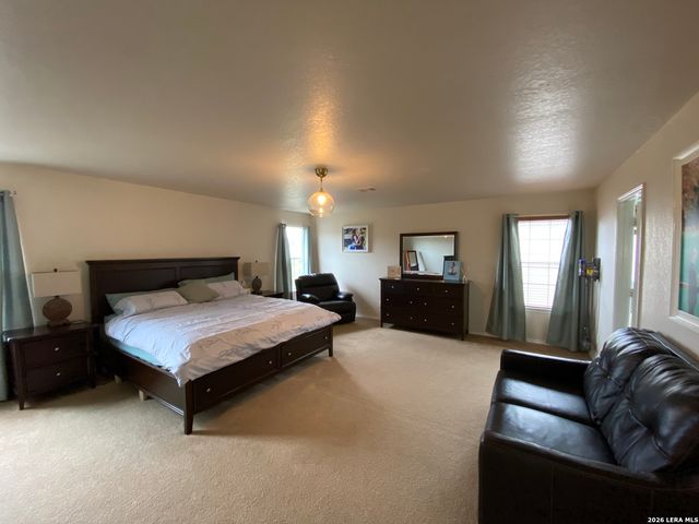 7915 Colonia, San Antonio, TX 78254