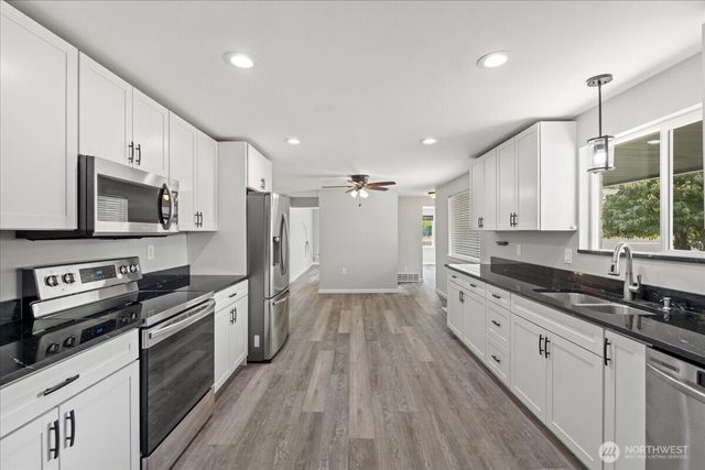 26324 SE 426th Street, Enumclaw, WA 98022