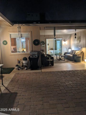 10585 W PALMERAS Drive H, Sun City, AZ 85373