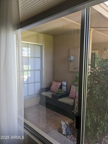 10585 W PALMERAS Drive H, Sun City, AZ 85373