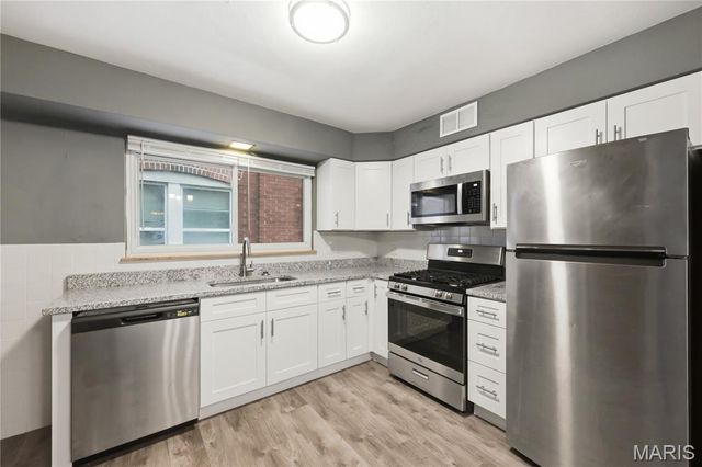 3236 S Compton Avenue, St Louis, MO 63118