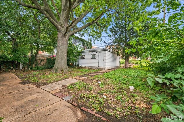 3236 S Compton Avenue, St Louis, MO 63118