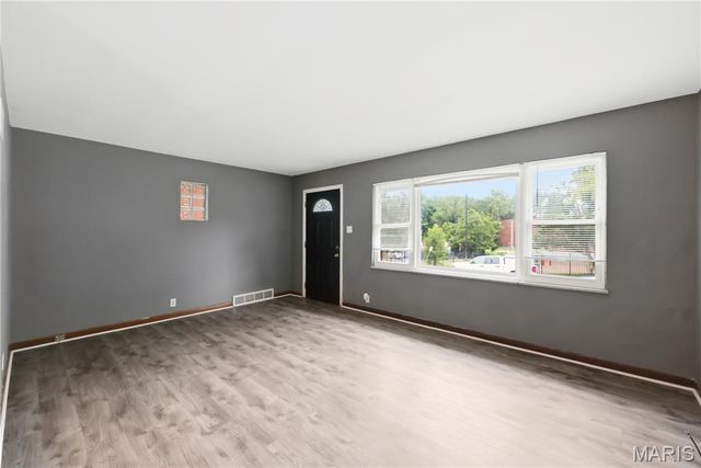 3236 S Compton Avenue, St Louis, MO 63118