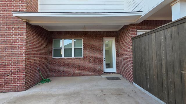 12102 Savannah Avenue, Lubbock, TX 79424