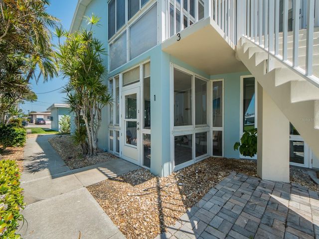241 SKIFF POINT 1, Clearwater Beach, FL 33767