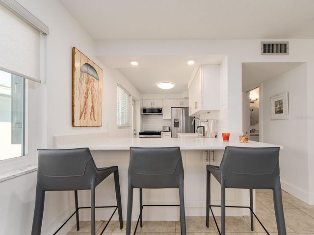 241 SKIFF POINT 1, Clearwater Beach, FL 33767