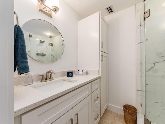 241 SKIFF POINT 1, Clearwater Beach, FL 33767