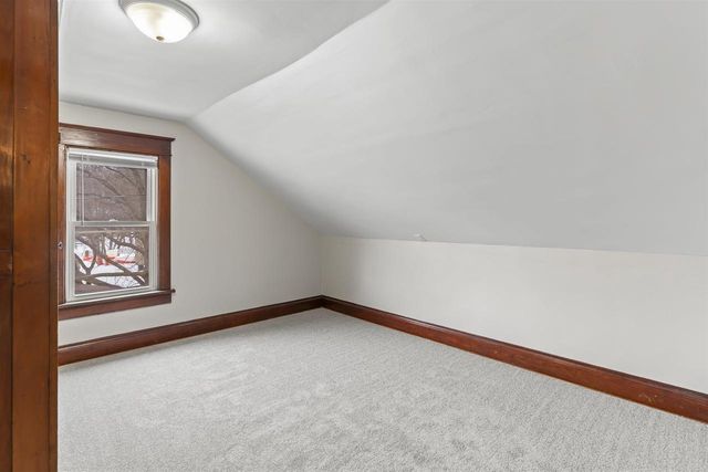 713 JEFFERSON STREET, Little Chute, WI 54140