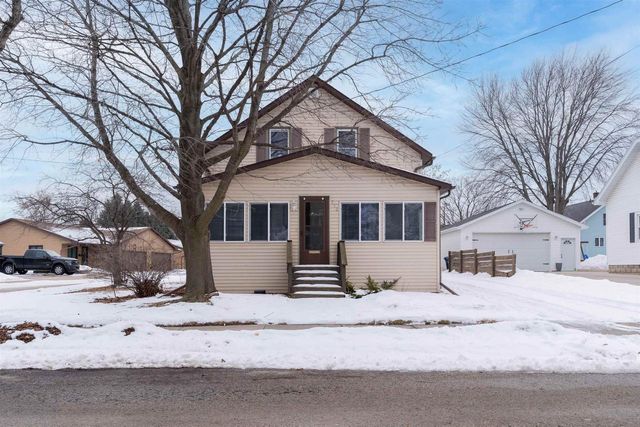 713 JEFFERSON STREET, Little Chute, WI 54140