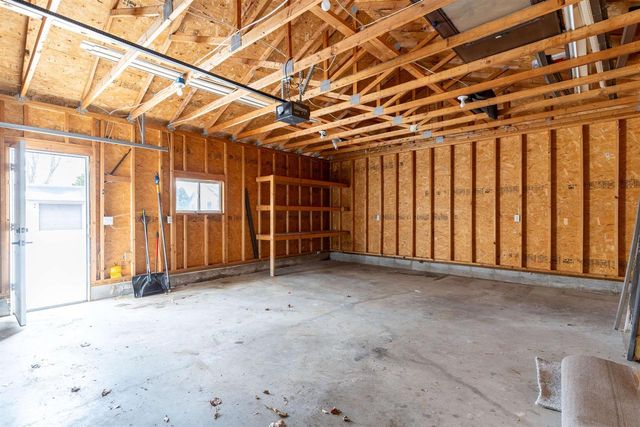 713 JEFFERSON STREET, Little Chute, WI 54140