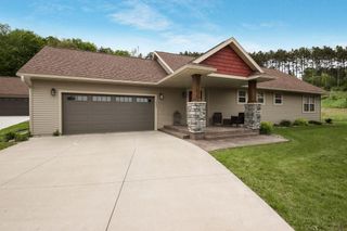 1842 Luke Place, Chippewa Falls, WI 54729