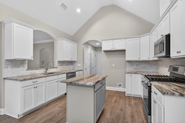 8128 Myrtlewood, Greenwood, LA 71033