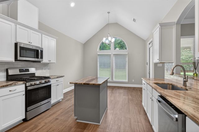 8128 Myrtlewood, Greenwood, LA 71033