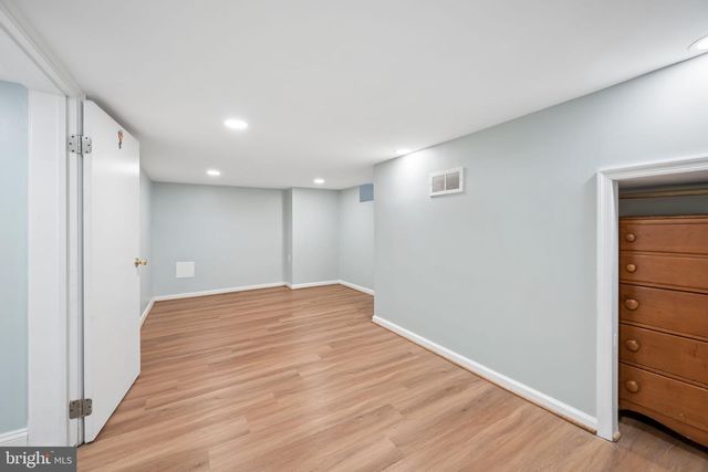 1103 DUNDALK AVE, Baltimore, MD 21224