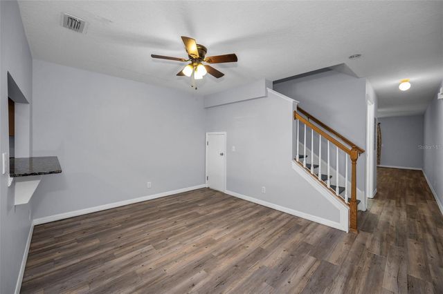 9614 CHARLESBERG DRIVE, Tampa, FL 33635