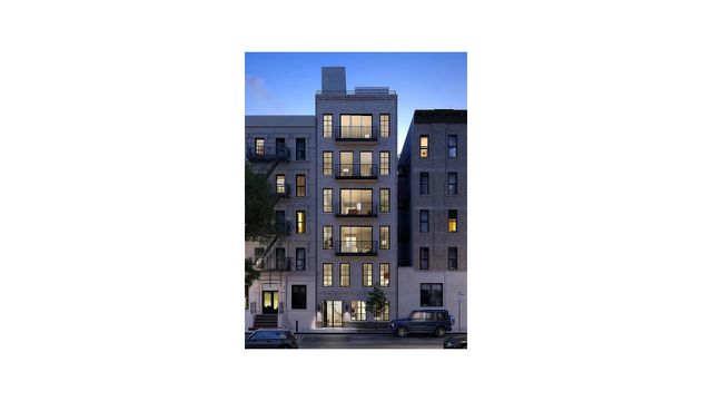 303 W 113th St Ph, New York City, NY 10026