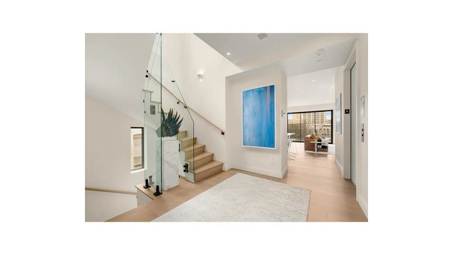 303 W 113th St Ph, New York City, NY 10026