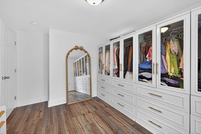 12 Linden St, Berlin, MA 01503