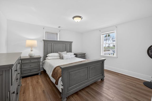 12 Linden St, Berlin, MA 01503