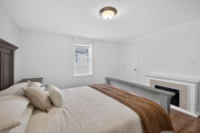 12 Linden St, Berlin, MA 01503