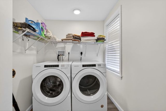 12 Linden St, Berlin, MA 01503