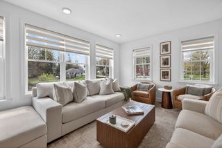 12 Linden St, Berlin, MA 01503