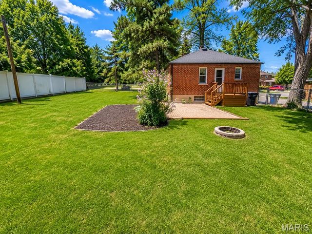 2901 Wingate Court, St Louis, MO 63119