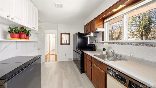 247 Croydon Road, Yonkers, NY 10710