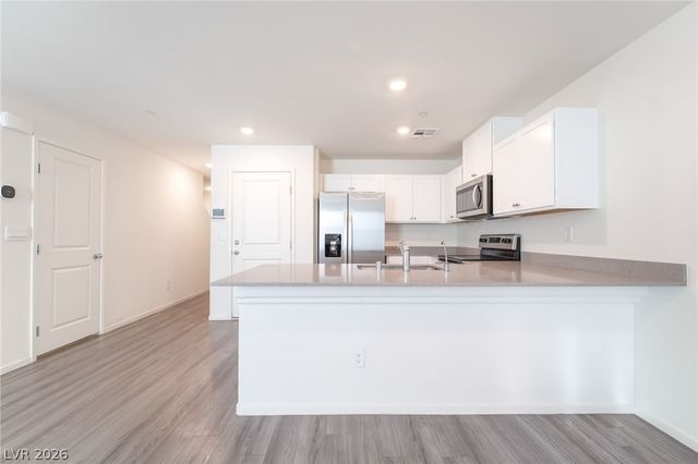 9935 Daffodil Hills Street, Las Vegas, NV 89141